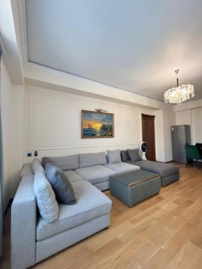 Luxuary 2 Bedroom Apartment in Yerevan,CENTRE,NEW Building Near Malibu Park